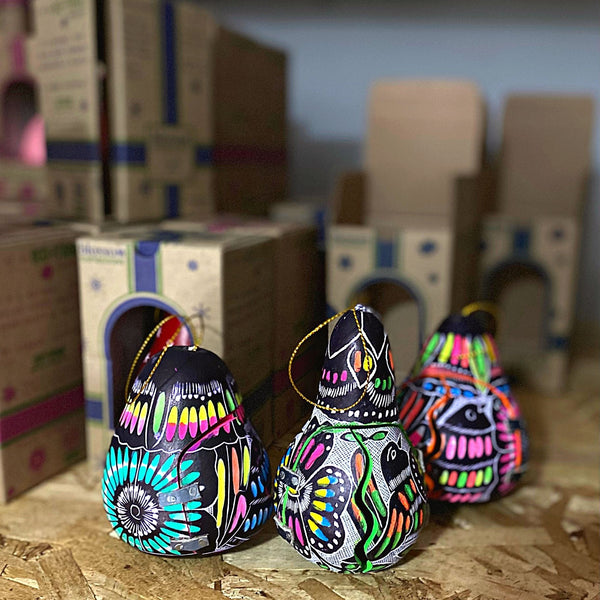Retablo Nativity Gourd