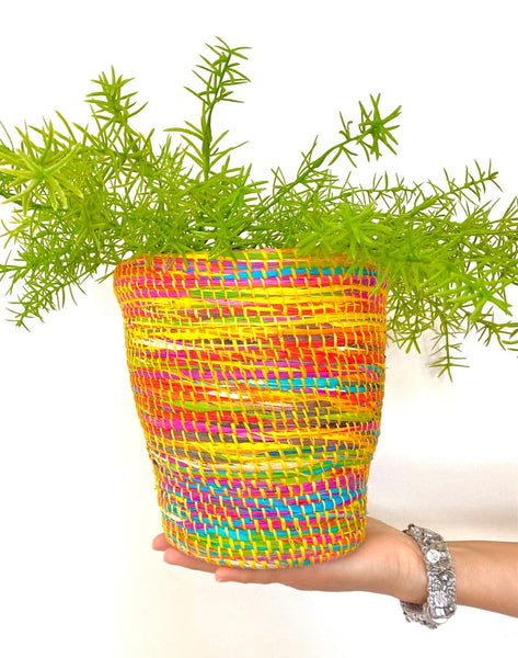 Colorinche planter pot