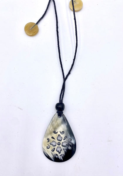 Recycled Calado Necklace horn